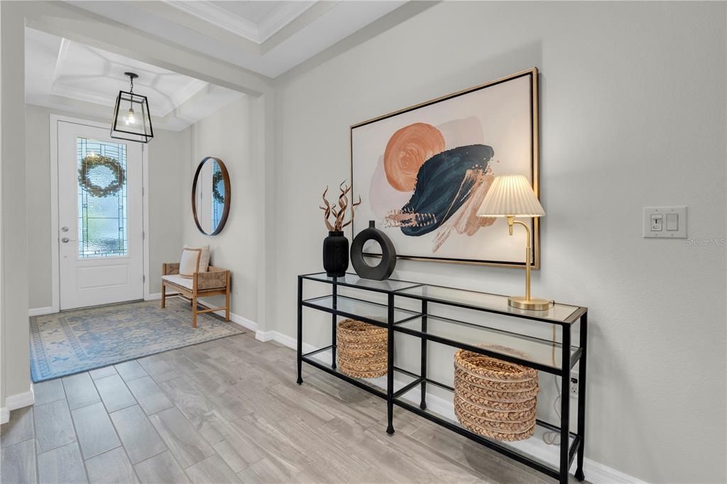 Activo con contrato: $789,900 (4 camas, 3 baños, 3320 Pies cuadrados)