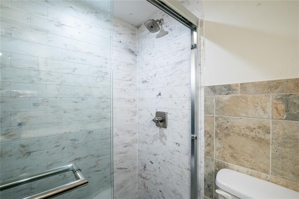 En Venta: $339,900 (3 camas, 3 baños, 1613 Pies cuadrados)
