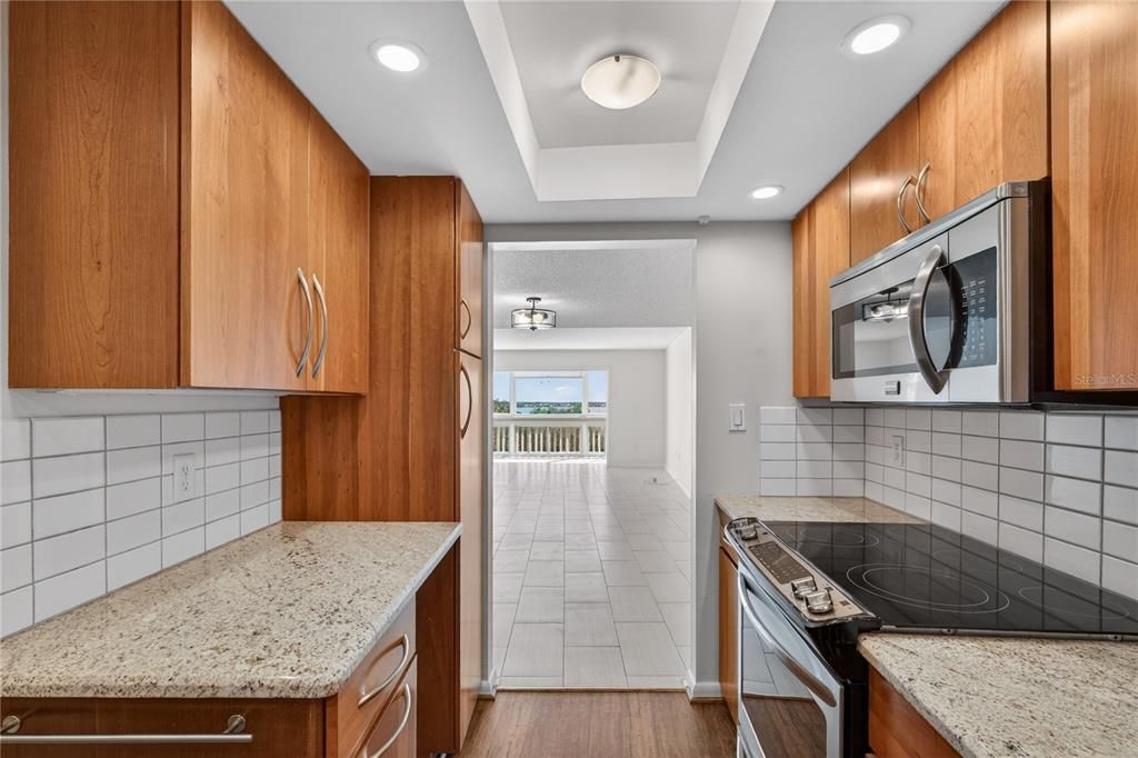 En Venta: $339,900 (3 camas, 3 baños, 1613 Pies cuadrados)
