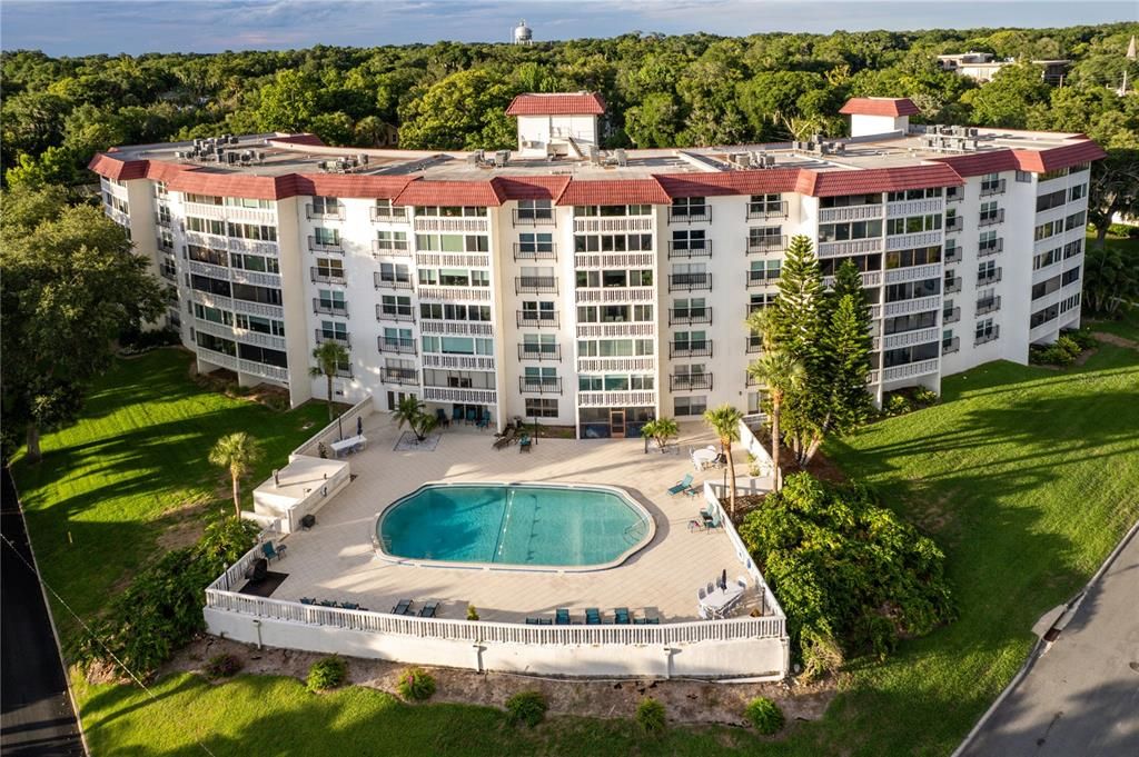 En Venta: $339,900 (3 camas, 3 baños, 1613 Pies cuadrados)