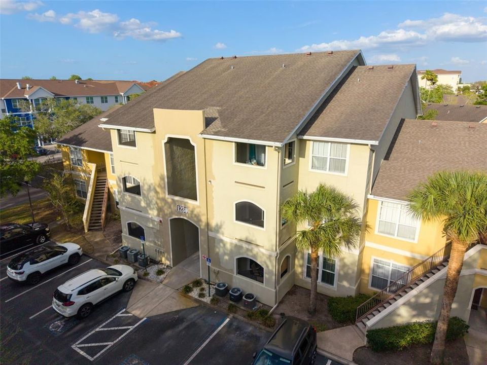 Recently Sold: $229,000 (1 beds, 1 baths, 730 Square Feet)