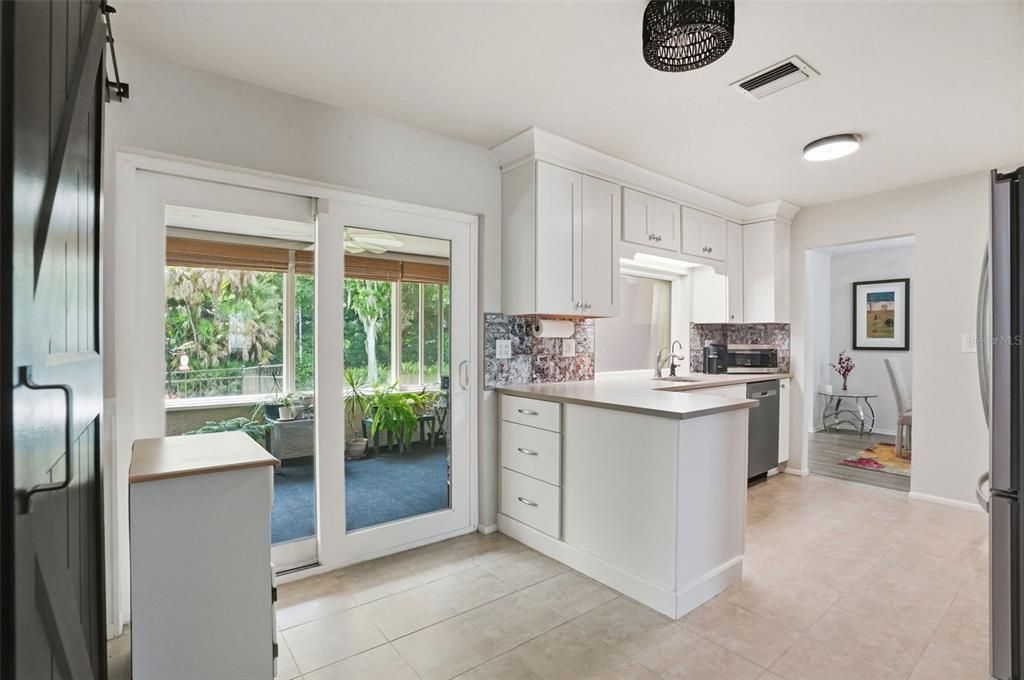 Activo con contrato: $434,000 (2 camas, 2 baños, 1574 Pies cuadrados)