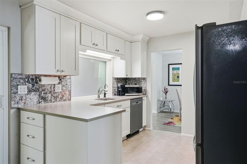 Activo con contrato: $434,000 (2 camas, 2 baños, 1574 Pies cuadrados)
