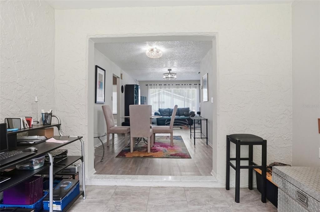 Activo con contrato: $434,000 (2 camas, 2 baños, 1574 Pies cuadrados)