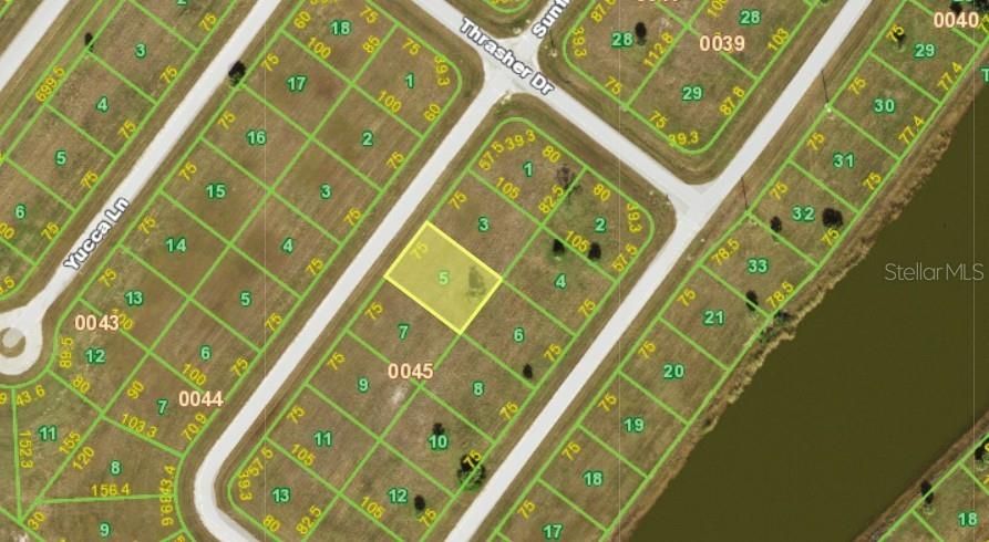 For Sale: $15,900 (0.18 acres)
