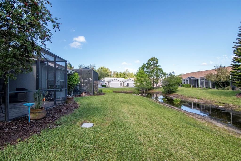 For Sale: $279,500 (2 beds, 2 baths, 1332 Square Feet)