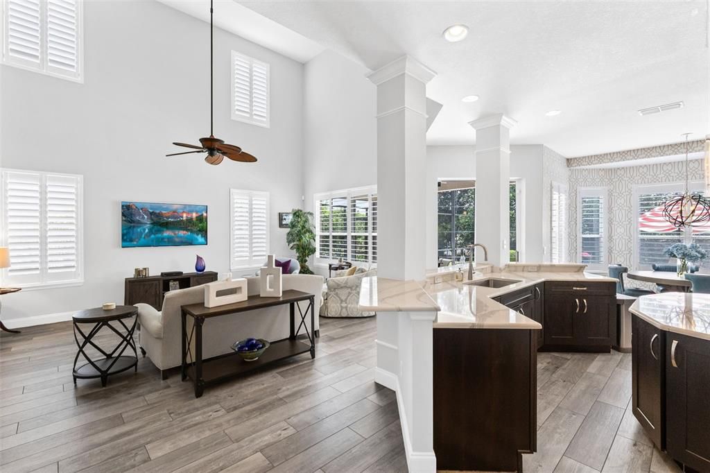 Active With Contract: $975,000 (5 beds, 3 baths, 4006 Square Feet)