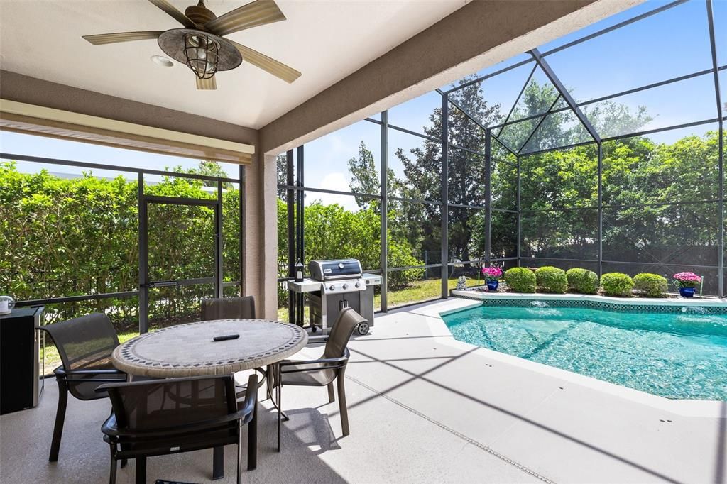 Active With Contract: $975,000 (5 beds, 3 baths, 4006 Square Feet)