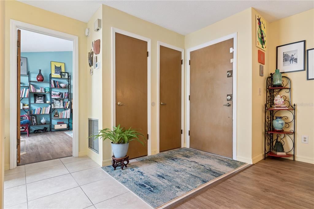 Activo con contrato: $237,900 (3 camas, 2 baños, 1664 Pies cuadrados)