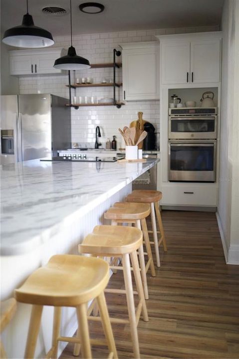 For Sale: $290,000 (3 beds, 1 baths, 1096 Square Feet)