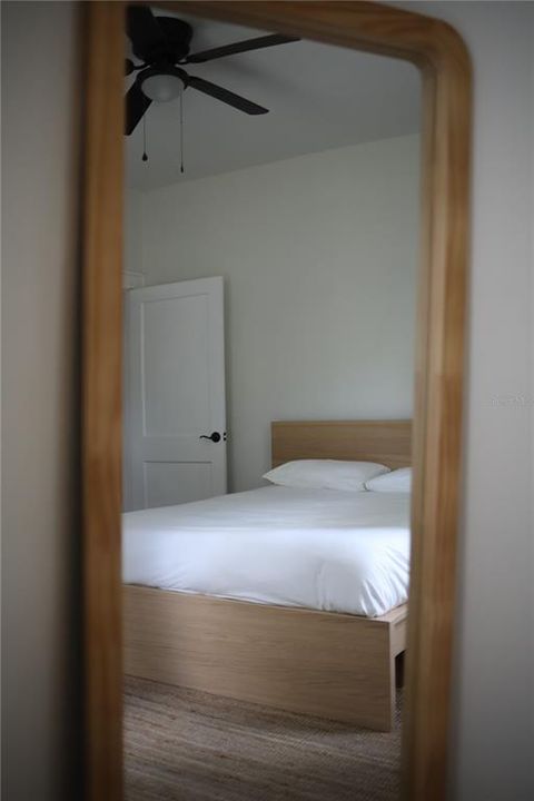 For Sale: $290,000 (3 beds, 1 baths, 1096 Square Feet)