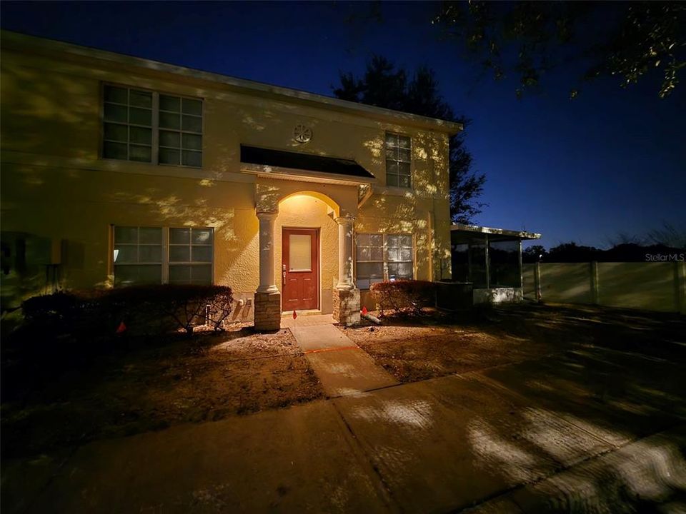 Recently Sold: $199,999 (3 beds, 2 baths, 1408 Square Feet)