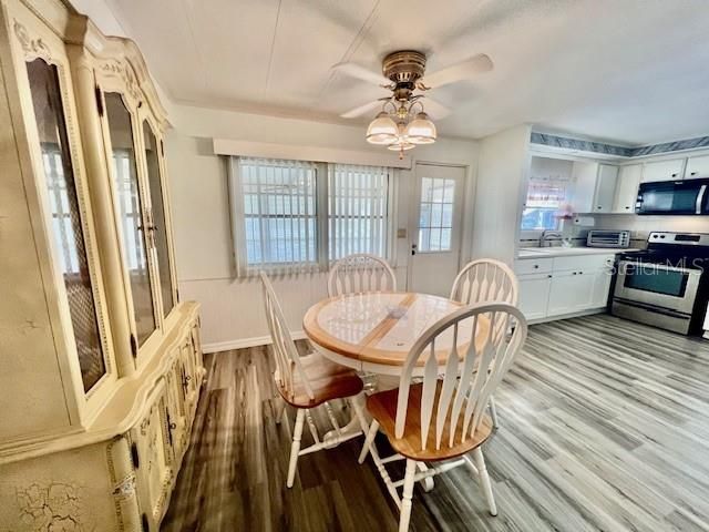 En Venta: $150,000 (2 camas, 2 baños, 1130 Pies cuadrados)