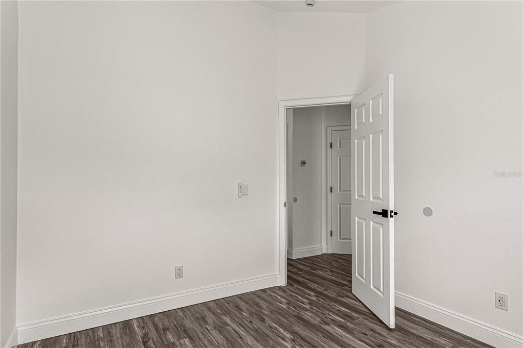 Activo con contrato: $349,750 (3 camas, 2 baños, 1104 Pies cuadrados)