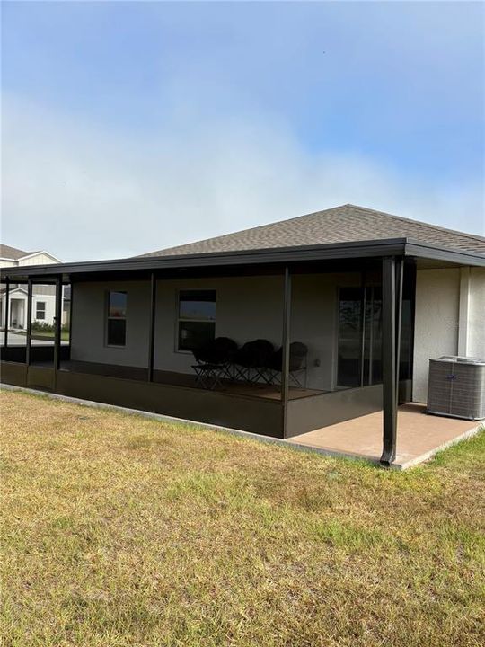 For Rent: $1,900 (3 beds, 2 baths, 1487 Square Feet)