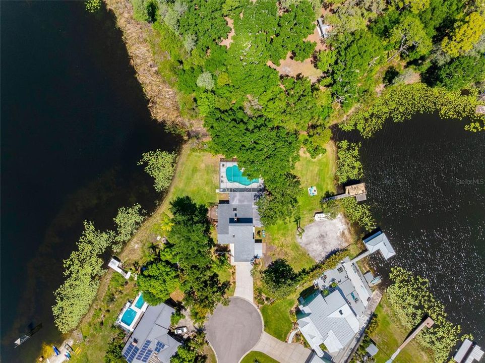 En Venta: $1,500,000 (3 camas, 4 baños, 2723 Pies cuadrados)