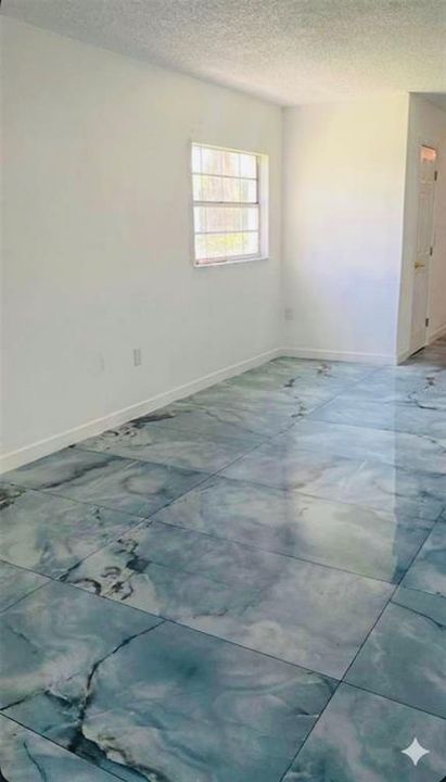 For Sale: $145,000 (2 beds, 2 baths, 1008 Square Feet)
