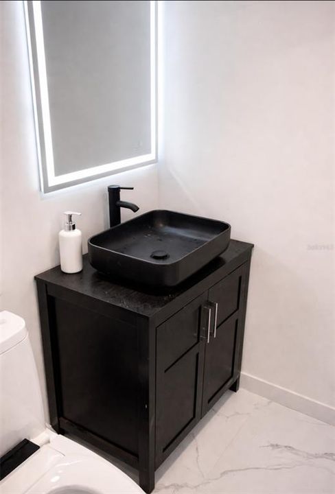 For Sale: $145,000 (2 beds, 2 baths, 1008 Square Feet)