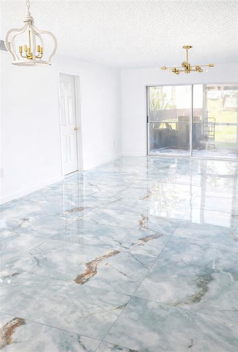 For Sale: $145,000 (2 beds, 2 baths, 1008 Square Feet)