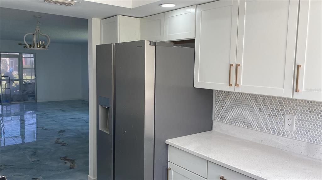 For Sale: $145,000 (2 beds, 2 baths, 1008 Square Feet)