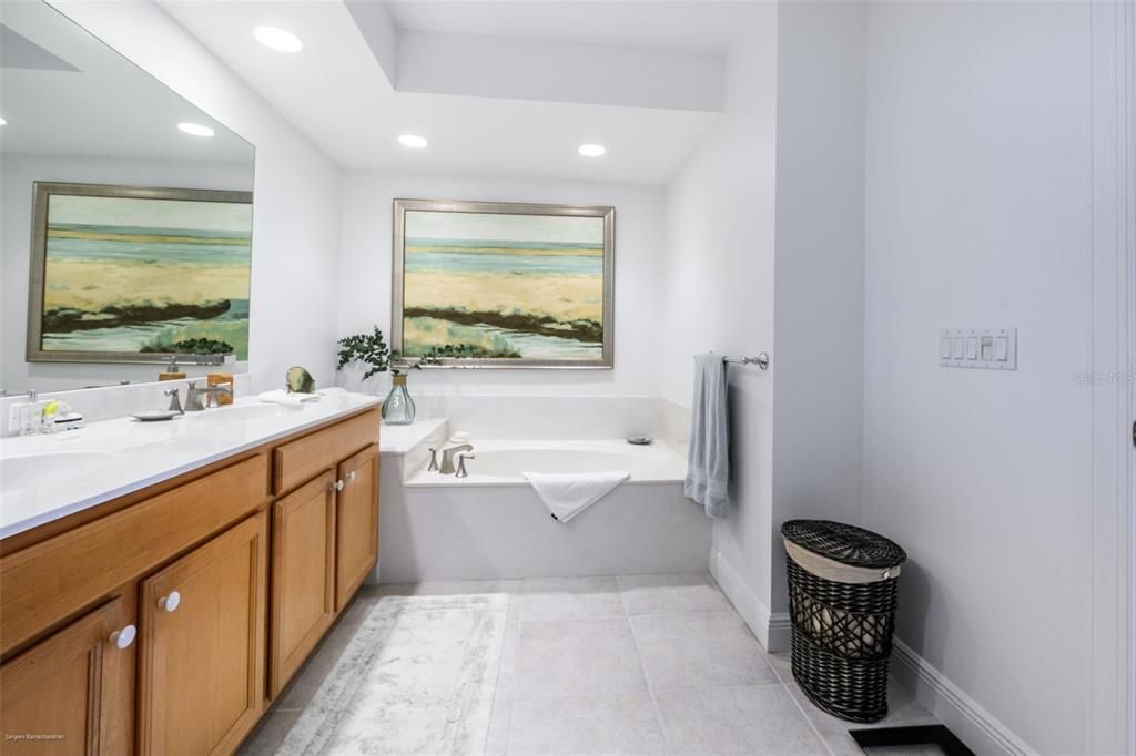 For Rent: $6,500 (3 beds, 3 baths, 1893 Square Feet)