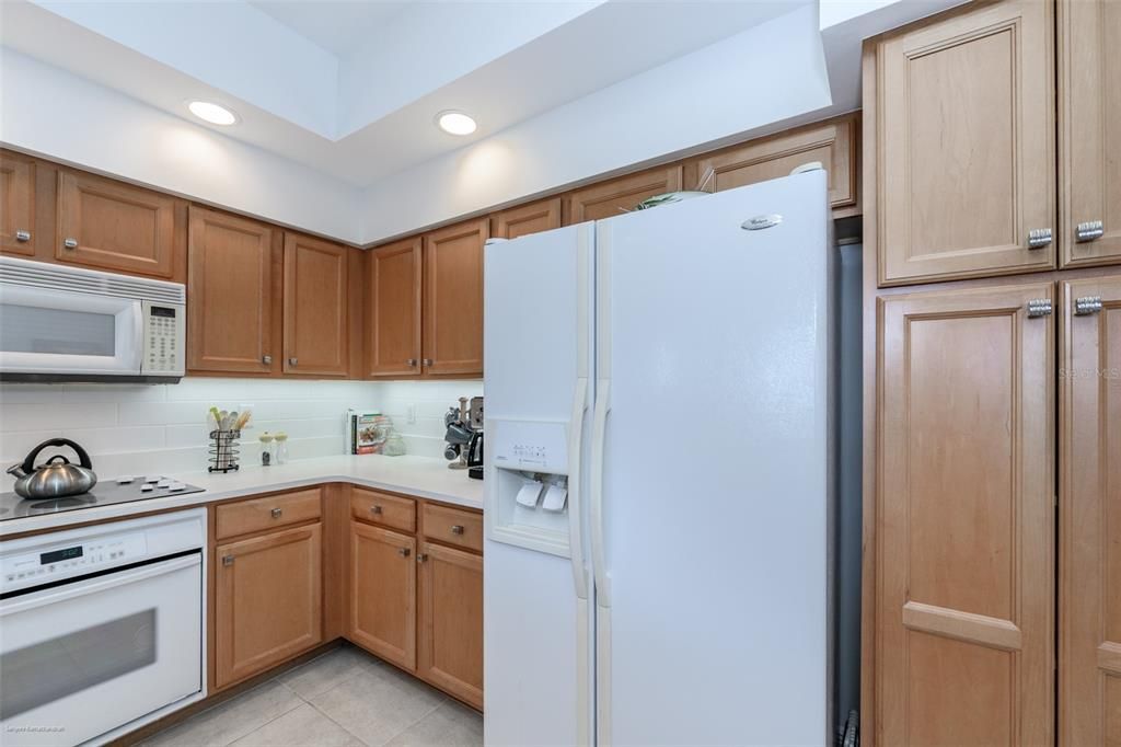 For Rent: $6,500 (3 beds, 3 baths, 1893 Square Feet)