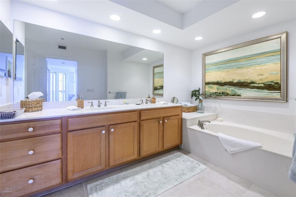 For Rent: $6,500 (3 beds, 3 baths, 1893 Square Feet)