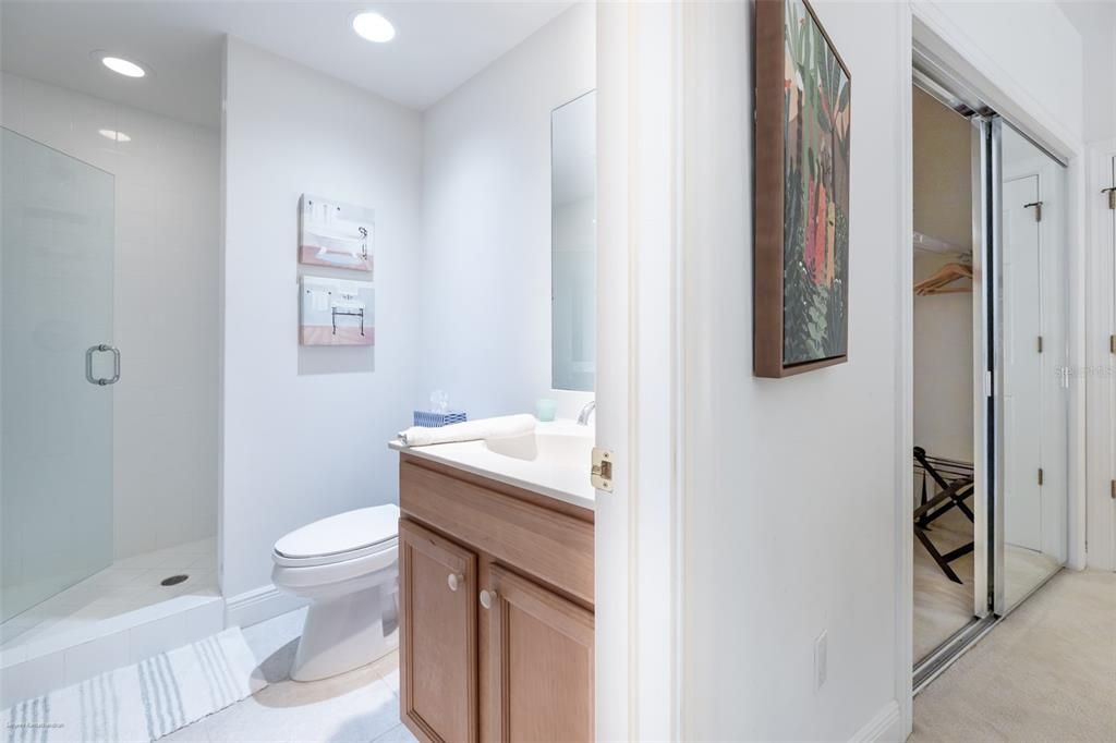 For Rent: $6,500 (3 beds, 3 baths, 1893 Square Feet)