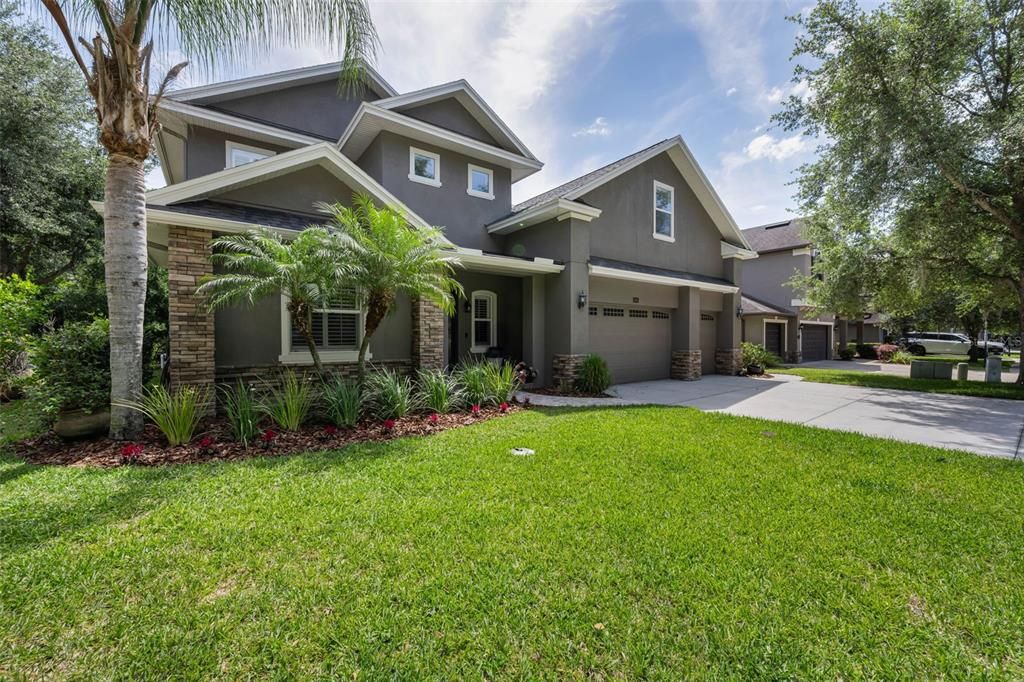 For Sale: $1,000,000 (5 beds, 4 baths, 3904 Square Feet)