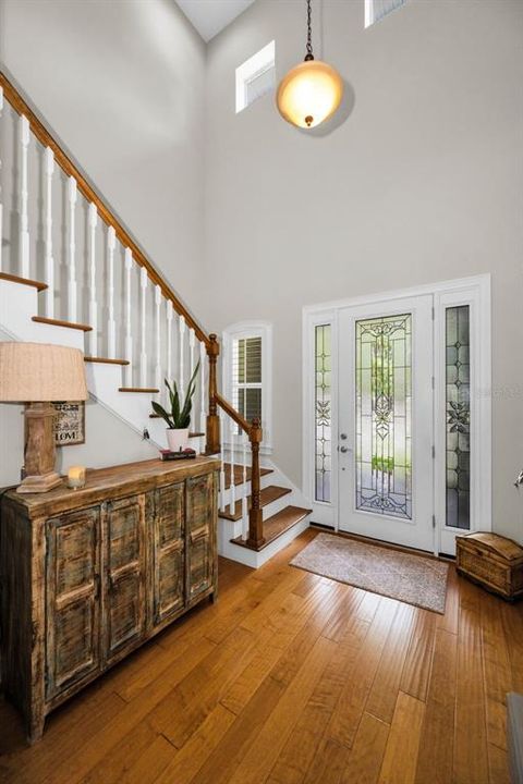 For Sale: $1,000,000 (5 beds, 4 baths, 3904 Square Feet)