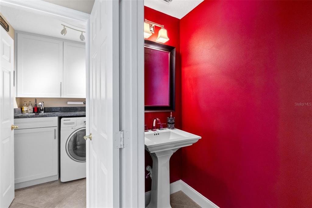 Activo con contrato: $824,900 (4 camas, 2 baños, 2902 Pies cuadrados)