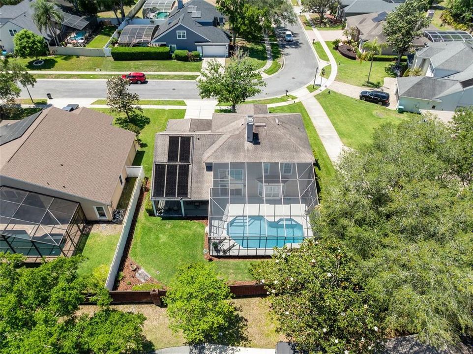 Activo con contrato: $824,900 (4 camas, 2 baños, 2902 Pies cuadrados)