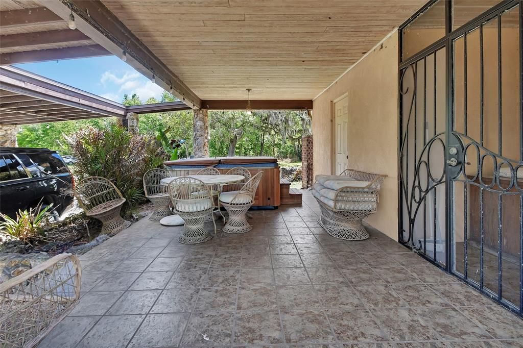 For Sale: $1,750,000 (2 beds, 2 baths, 2392 Square Feet)