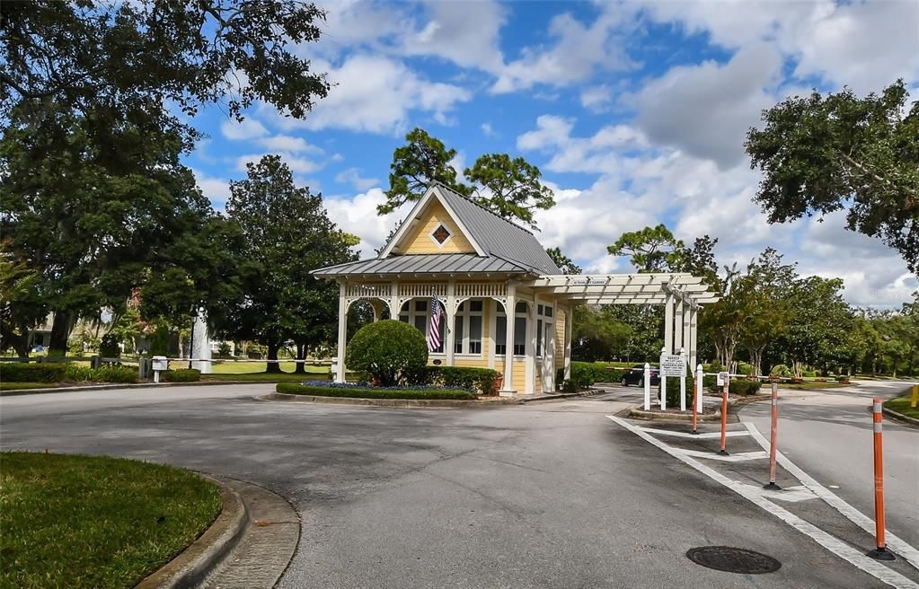 Active With Contract: $358,900 (2 beds, 2 baths, 1512 Square Feet)