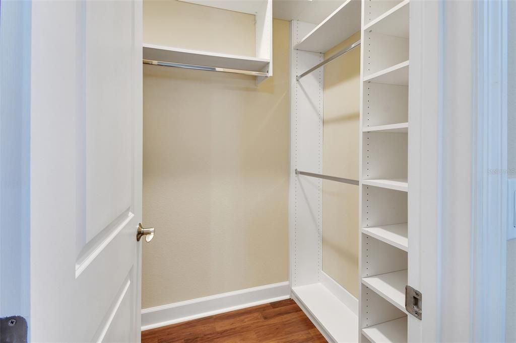 Active With Contract: $358,900 (2 beds, 2 baths, 1512 Square Feet)