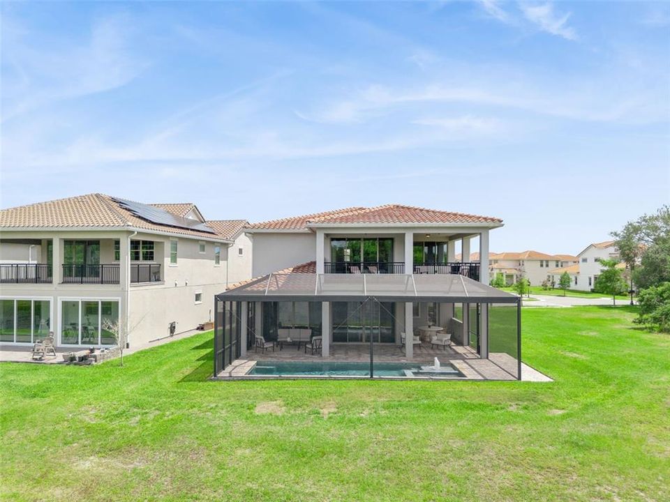 Active With Contract: $1,300,000 (5 beds, 5 baths, 3992 Square Feet)