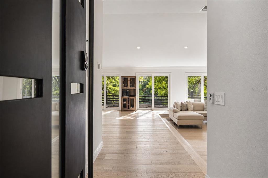 En Venta: $1,599,000 (6 camas, 5 baños, 3404 Pies cuadrados)