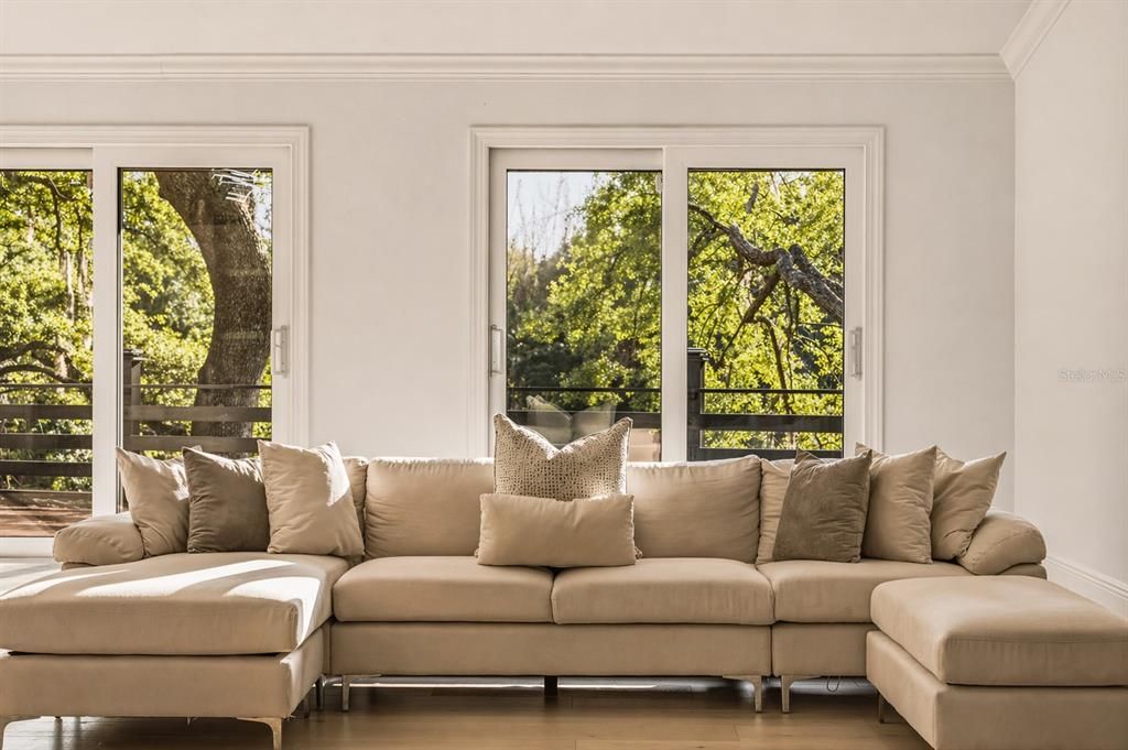 En Venta: $1,599,000 (6 camas, 5 baños, 3404 Pies cuadrados)