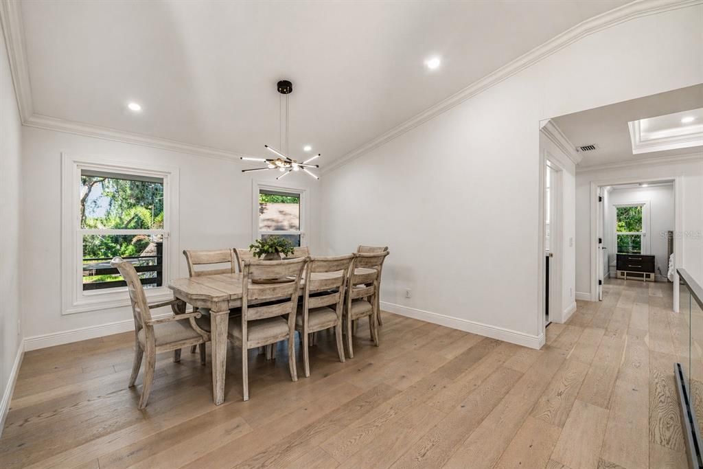 En Venta: $1,599,000 (6 camas, 5 baños, 3404 Pies cuadrados)