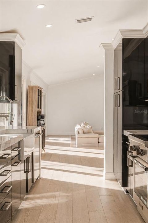 En Venta: $1,599,000 (6 camas, 5 baños, 3404 Pies cuadrados)