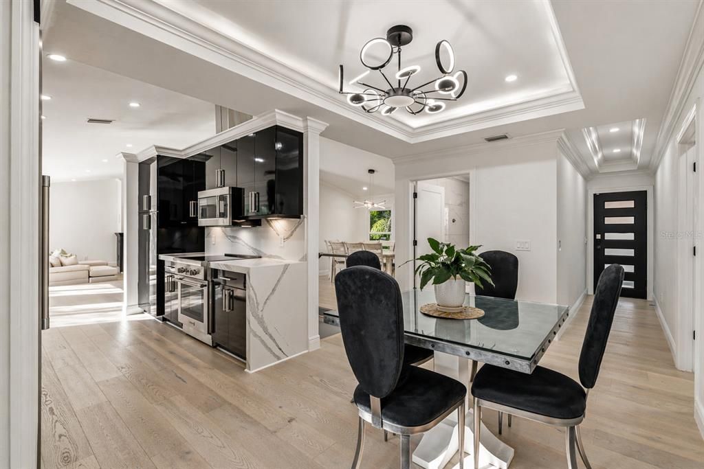 En Venta: $1,599,000 (6 camas, 5 baños, 3404 Pies cuadrados)
