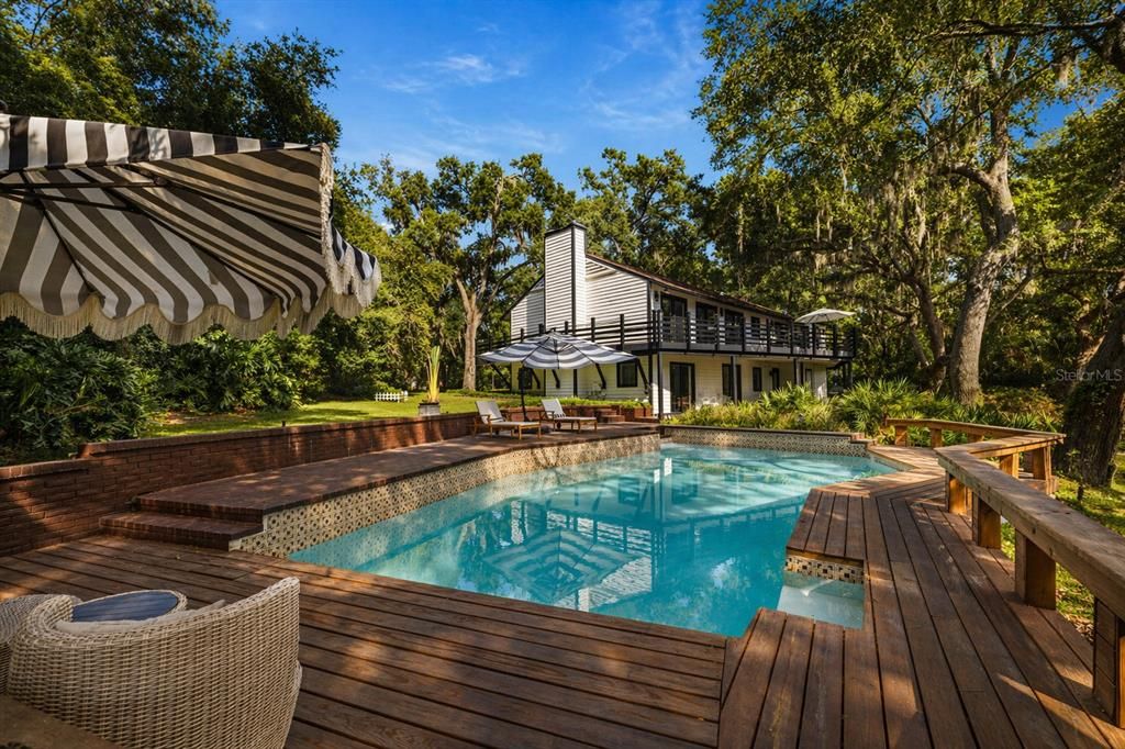 En Venta: $1,599,000 (6 camas, 5 baños, 3404 Pies cuadrados)