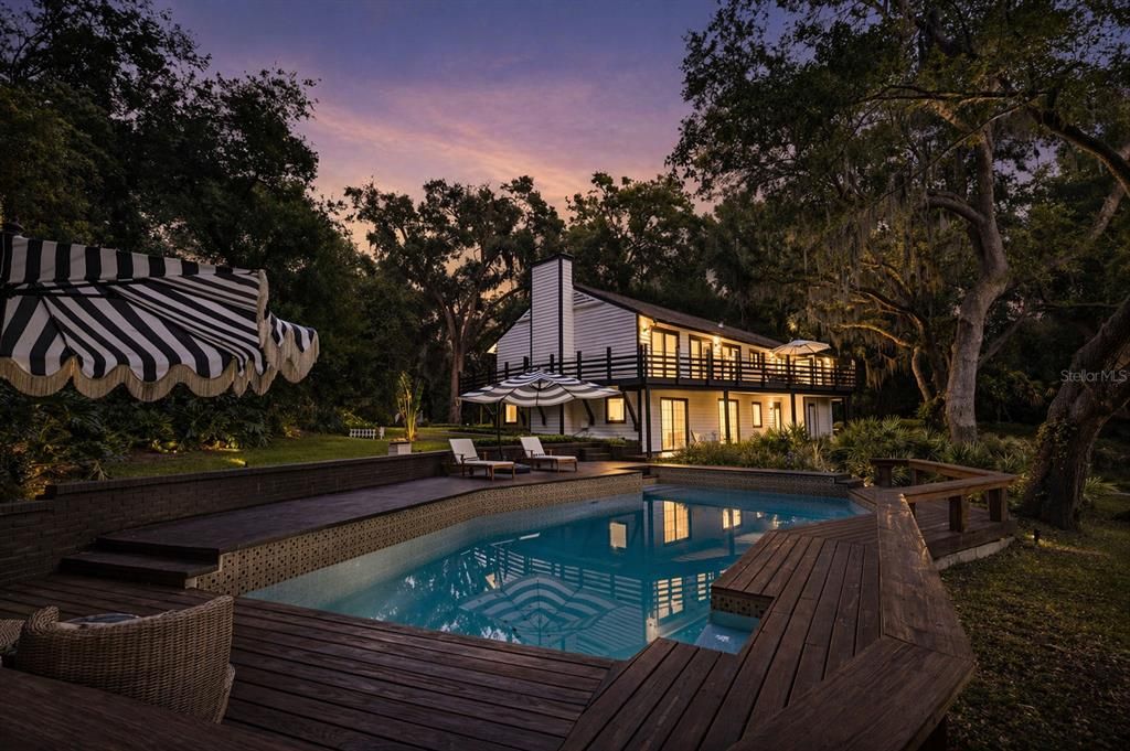 En Venta: $1,599,000 (6 camas, 5 baños, 3404 Pies cuadrados)