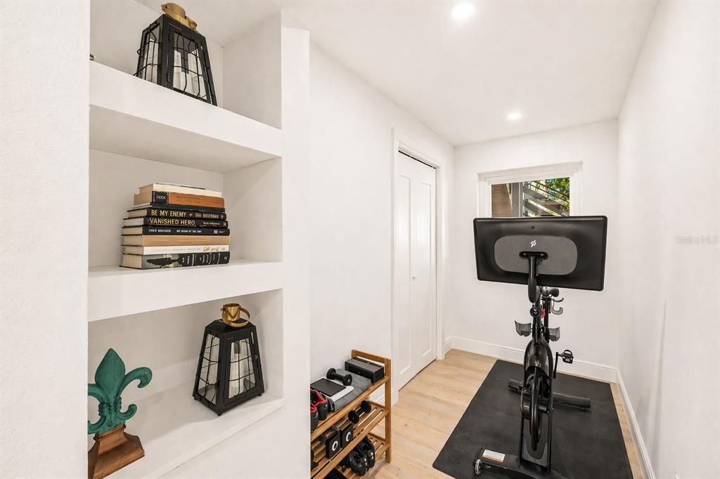En Venta: $1,599,000 (6 camas, 5 baños, 3404 Pies cuadrados)