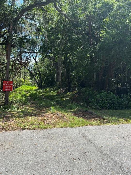 待售: $60,000 (2.60 acres)