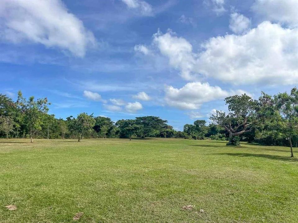En Venta: $344,000 (3.86 acres)