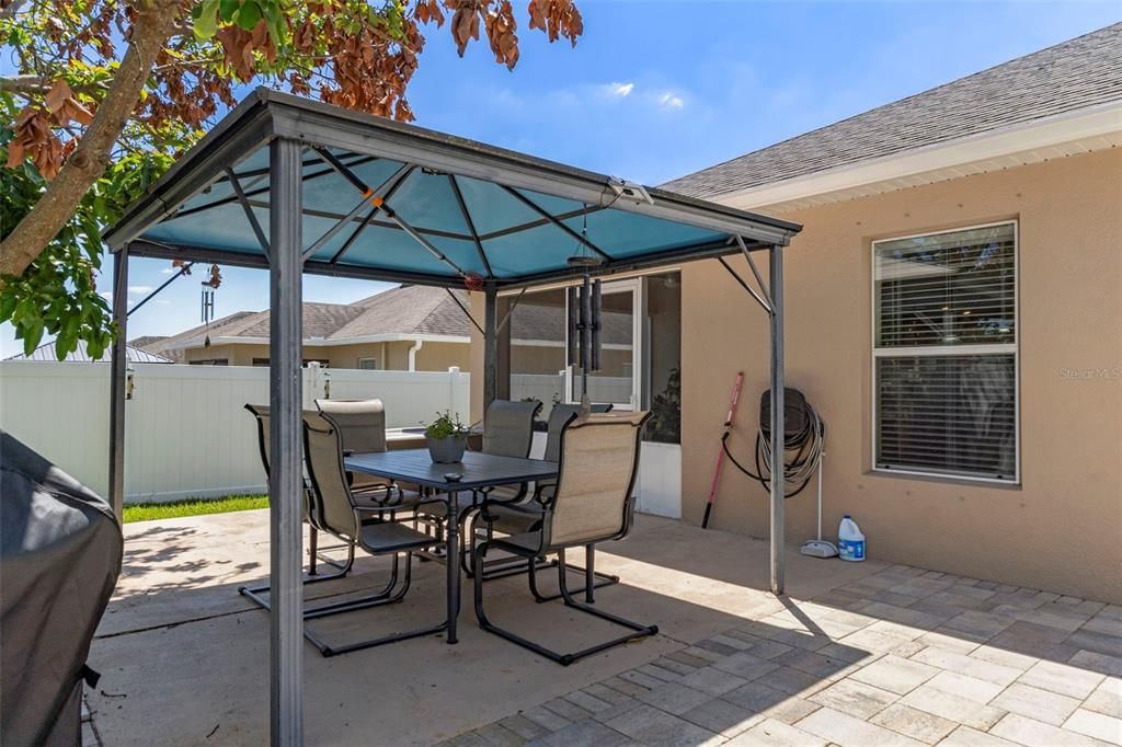 For Sale: $357,000 (3 beds, 2 baths, 2056 Square Feet)