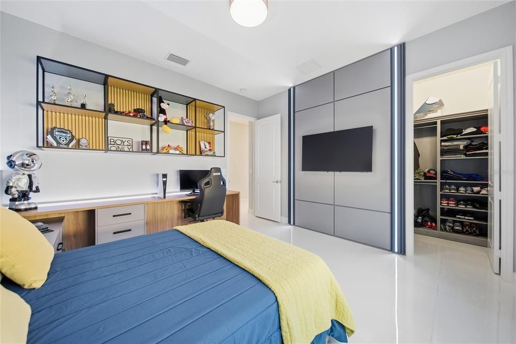 En Venta: $1,199,900 (3 camas, 3 baños, 3186 Pies cuadrados)