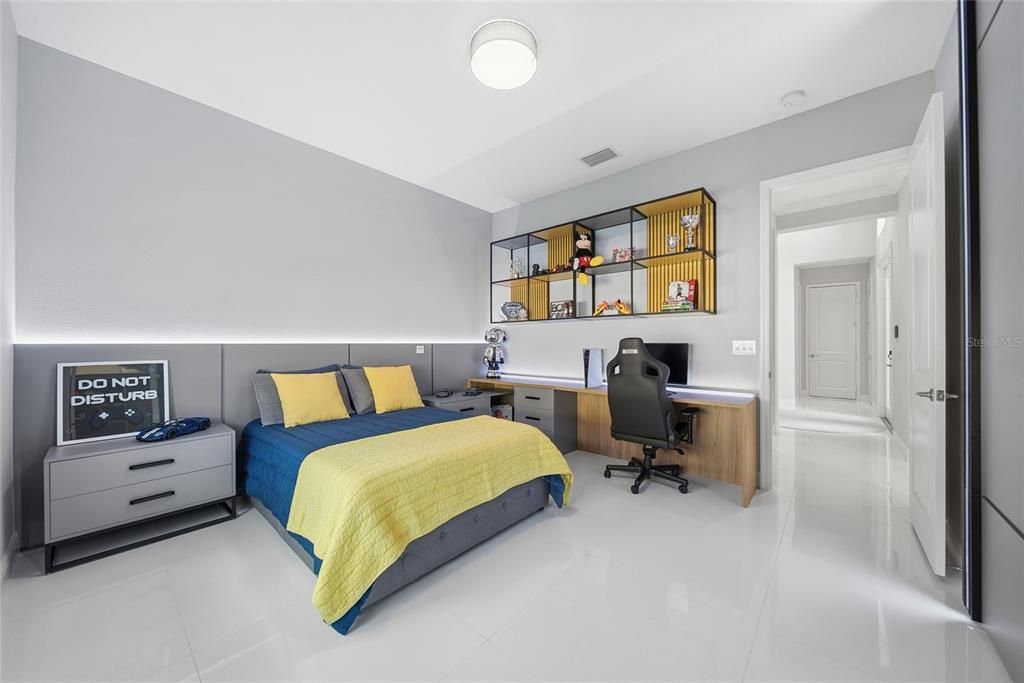 En Venta: $1,199,900 (3 camas, 3 baños, 3186 Pies cuadrados)