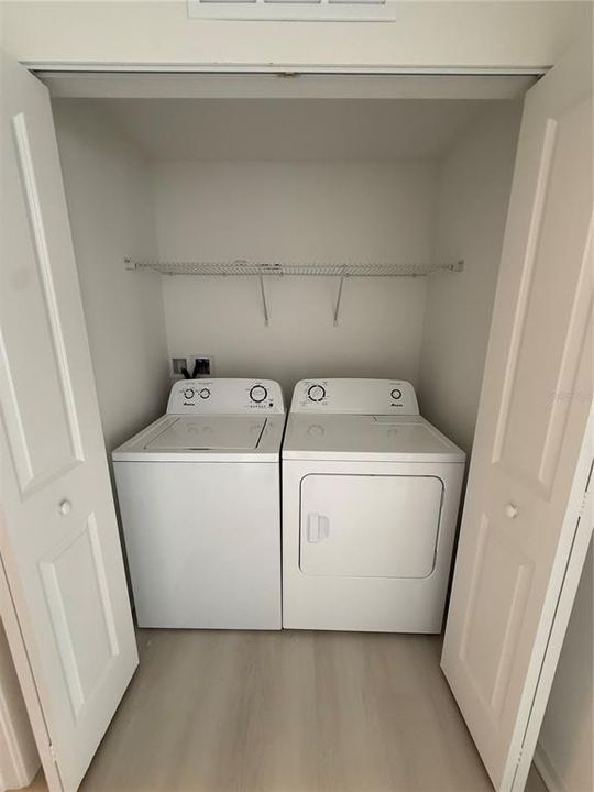 В аренду: $1,700 (2 спален, 2 ванн, 1023 Квадратных фут)